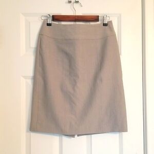 Worthington Pencil Skirt, Light Gray, Size 4